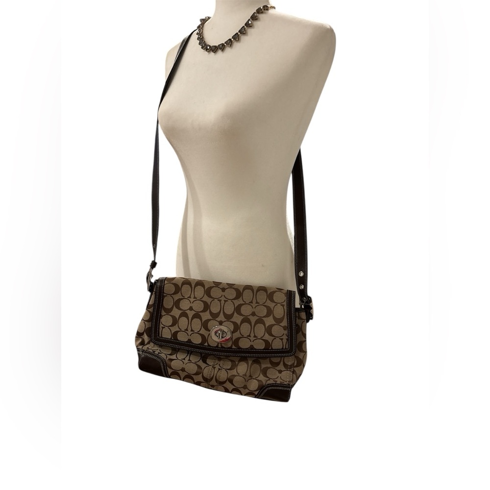 Coach Hampton turnlock Signature Canvas Flap Shoulder Bag Y2K - Picture 14 of 16